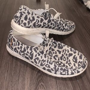 Cheetah Wendy Hey Dudes!